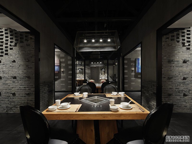 杭州臨平銀泰城養(yǎng)身火鍋裝修設(shè)計案例