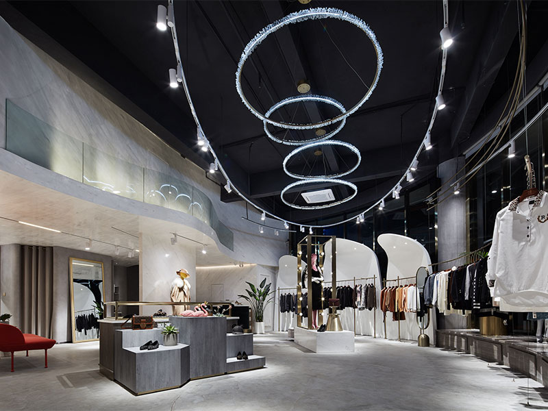 《名模》女裝店裝修設(shè)計風(fēng)格